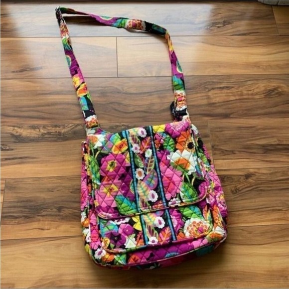 Vera Bradley multicolored crossbody shoulder bag - Picture 1 of 12